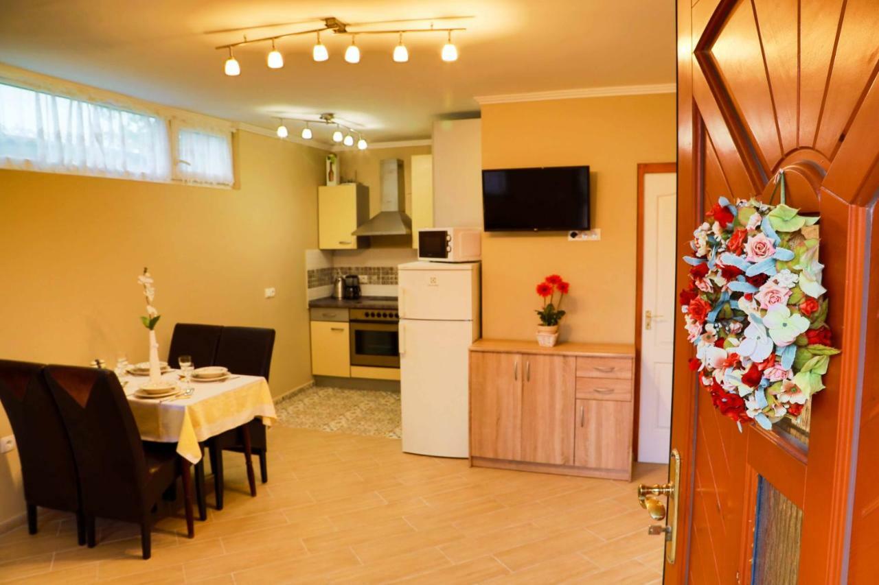 Jazmin Apartman Buzsák Exterior photo